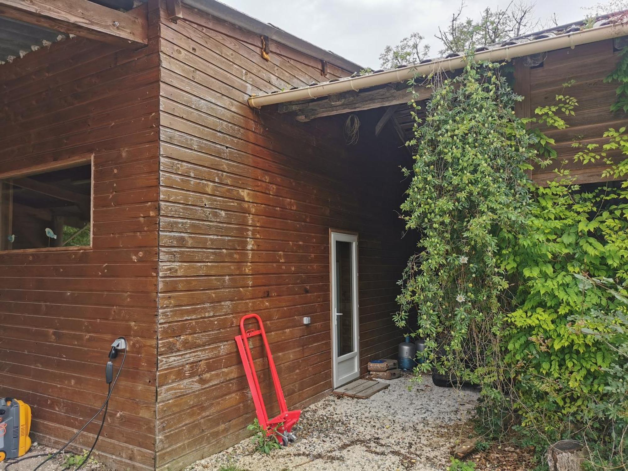 Gite Esprit Cabane Avec Spa Privatif Brassac  Luaran gambar